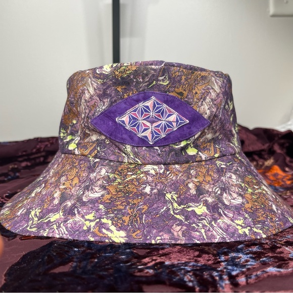 👁patchwork bucket hat👁 - Picture 7 of 9